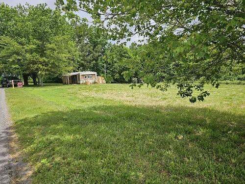 11180 New Cut Off Rd, Bon Aqua, Mobile Home,  for sale, C. Richard Smith, The Realty Association, Inc.