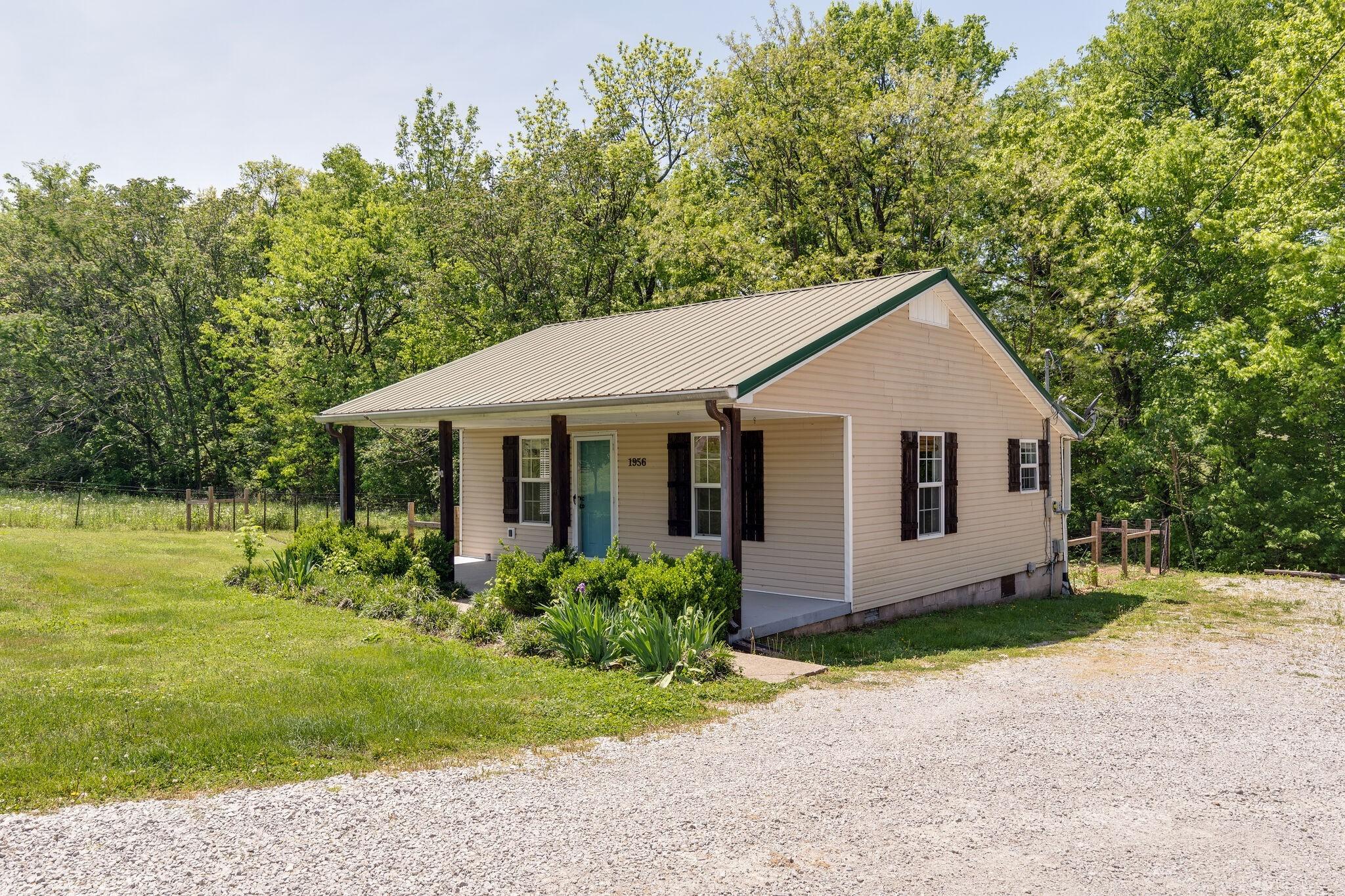 1956 Mooresville Pike, Culleoka, Single Family Residence,  for rent, C. Richard Smith, The Realty Association, Inc.